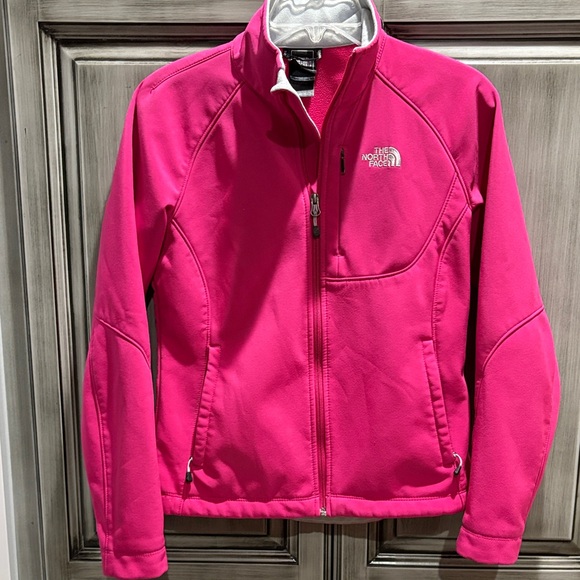 The North Face Jackets & Blazers - The North Face Women’s Pink Jacket